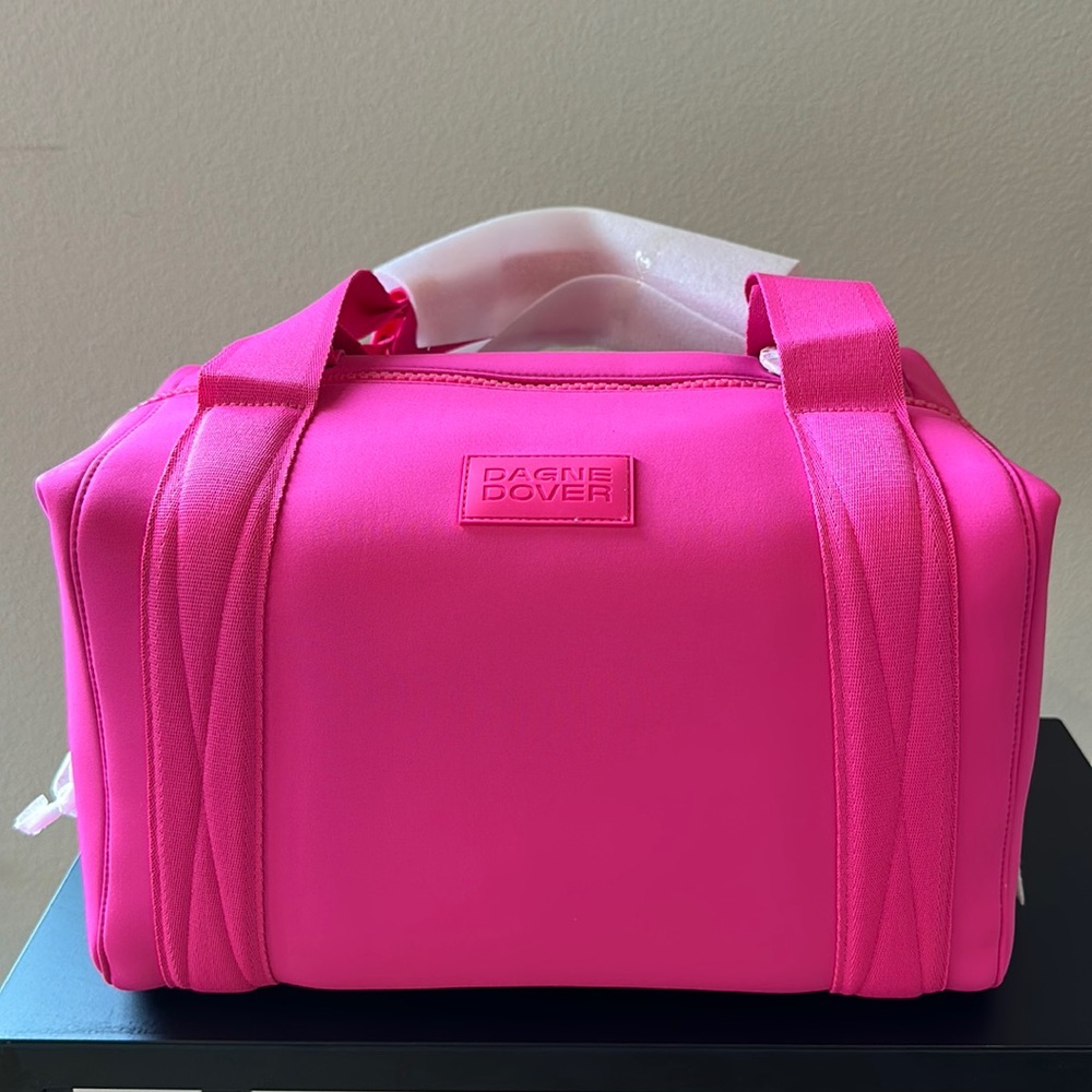 NWT - Dagne Dover Medium Landon in Hottest Pink